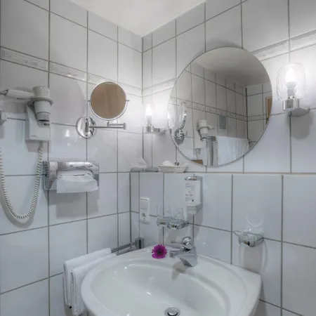 Paulin 3* Trier
